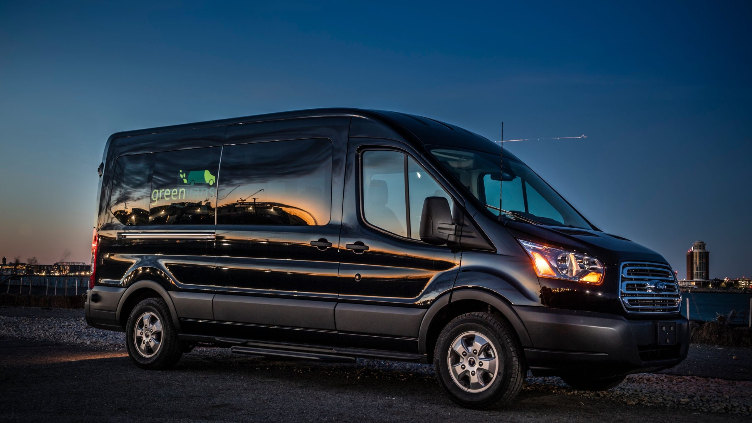 Your 15 Passenger Van Rental Questions Greenvans