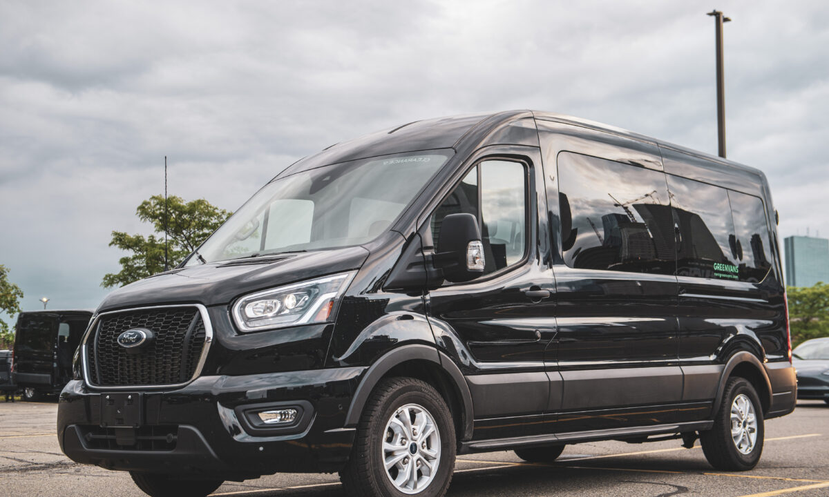 rent a full size van for your group road trip