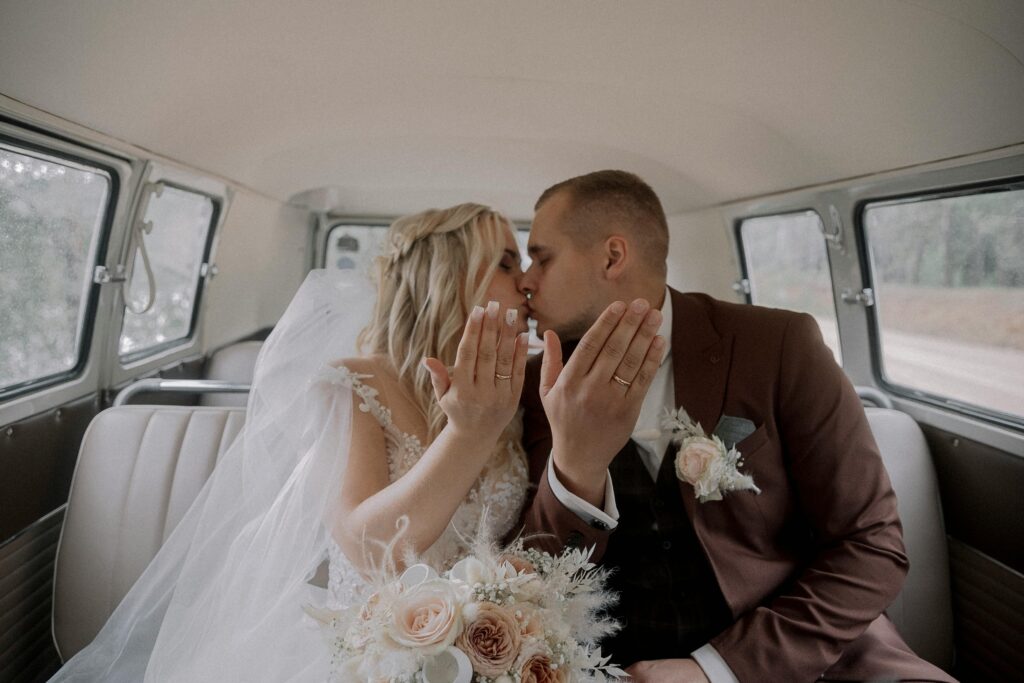 Rent a luxury van for your Nashville wedding