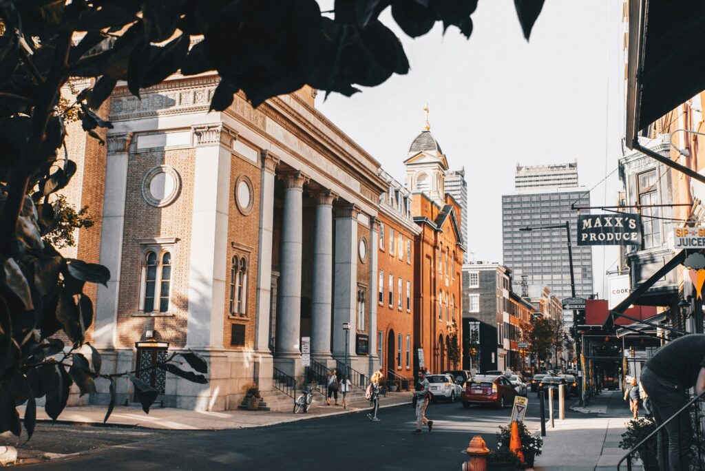 Stop in old city, Philadelphia on your drive from Washington, D.C. to New York.